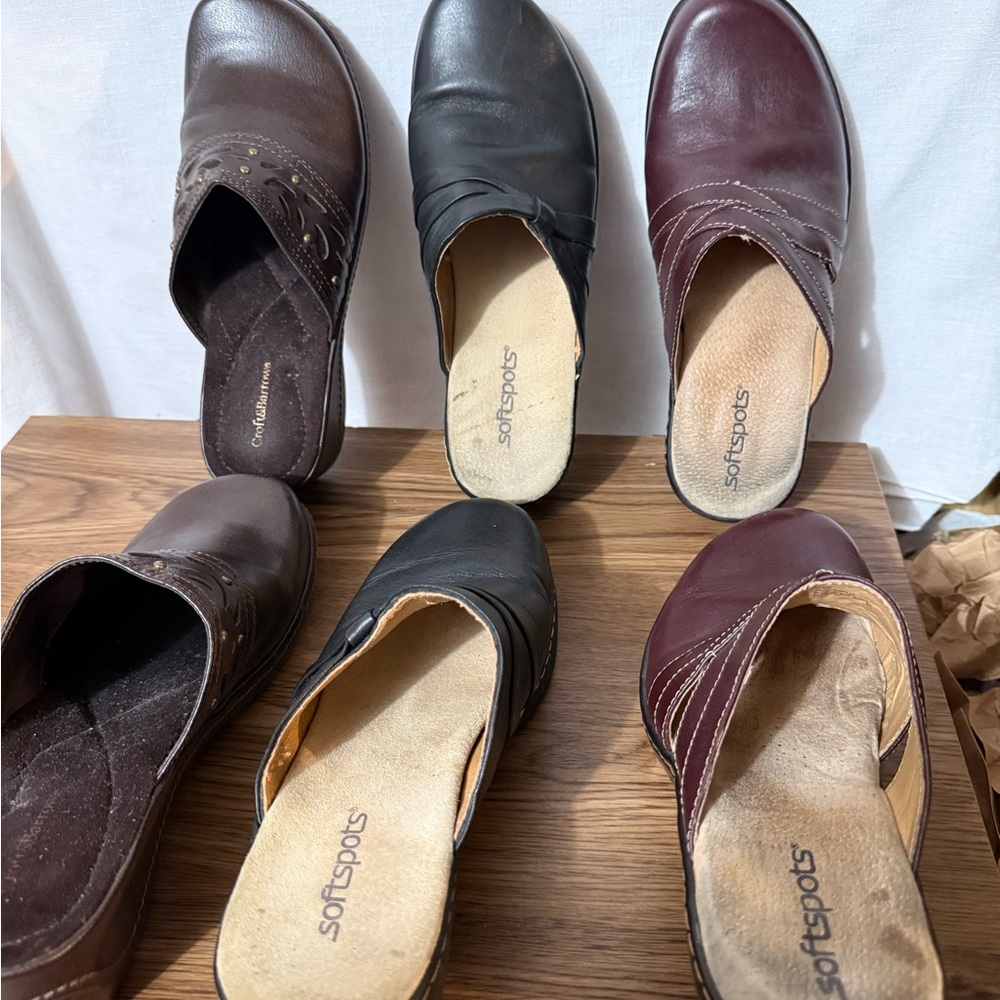 Womans slip on clogs, 3 pairs.. size 6.5